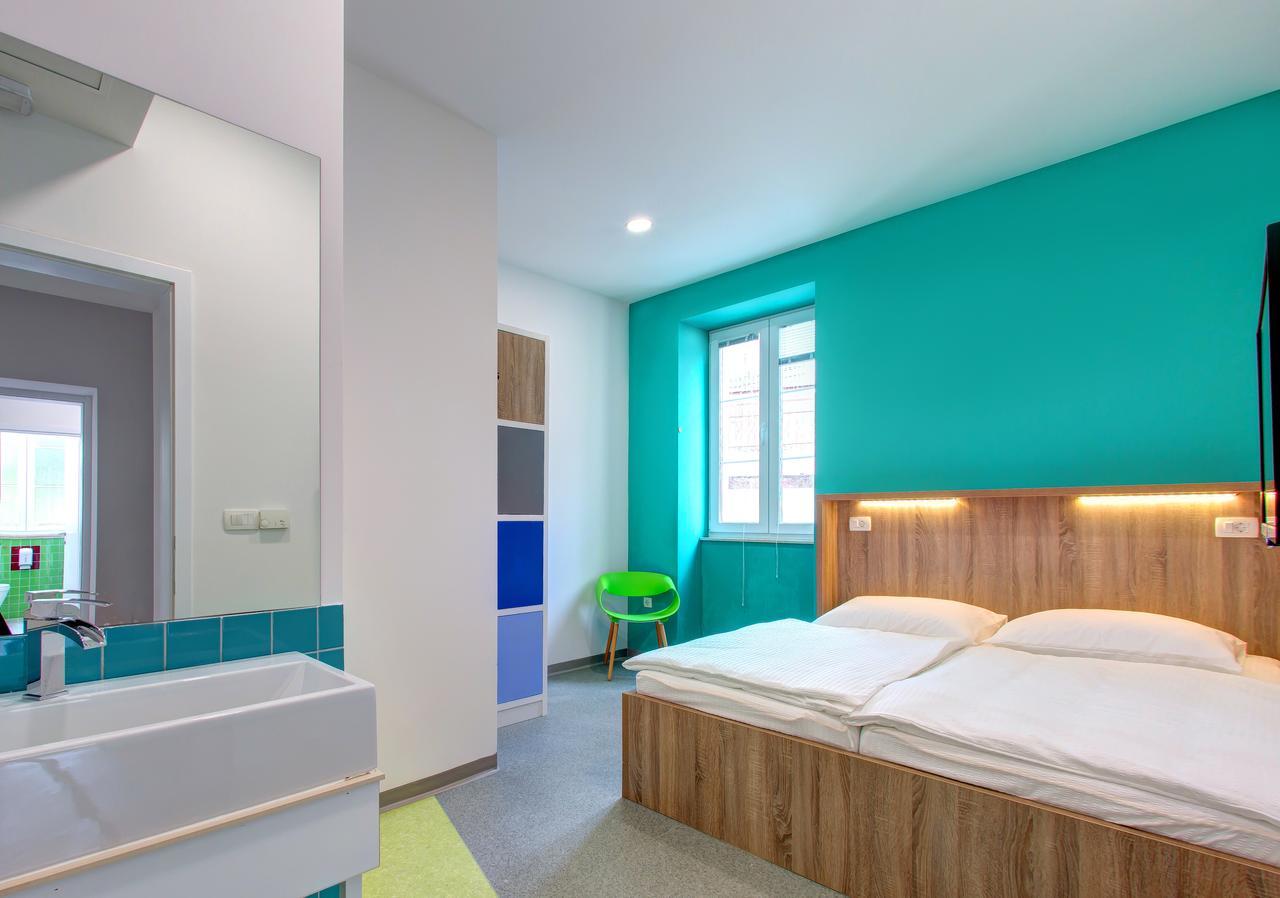 Starmo Hostel Mostar Exteriör bild